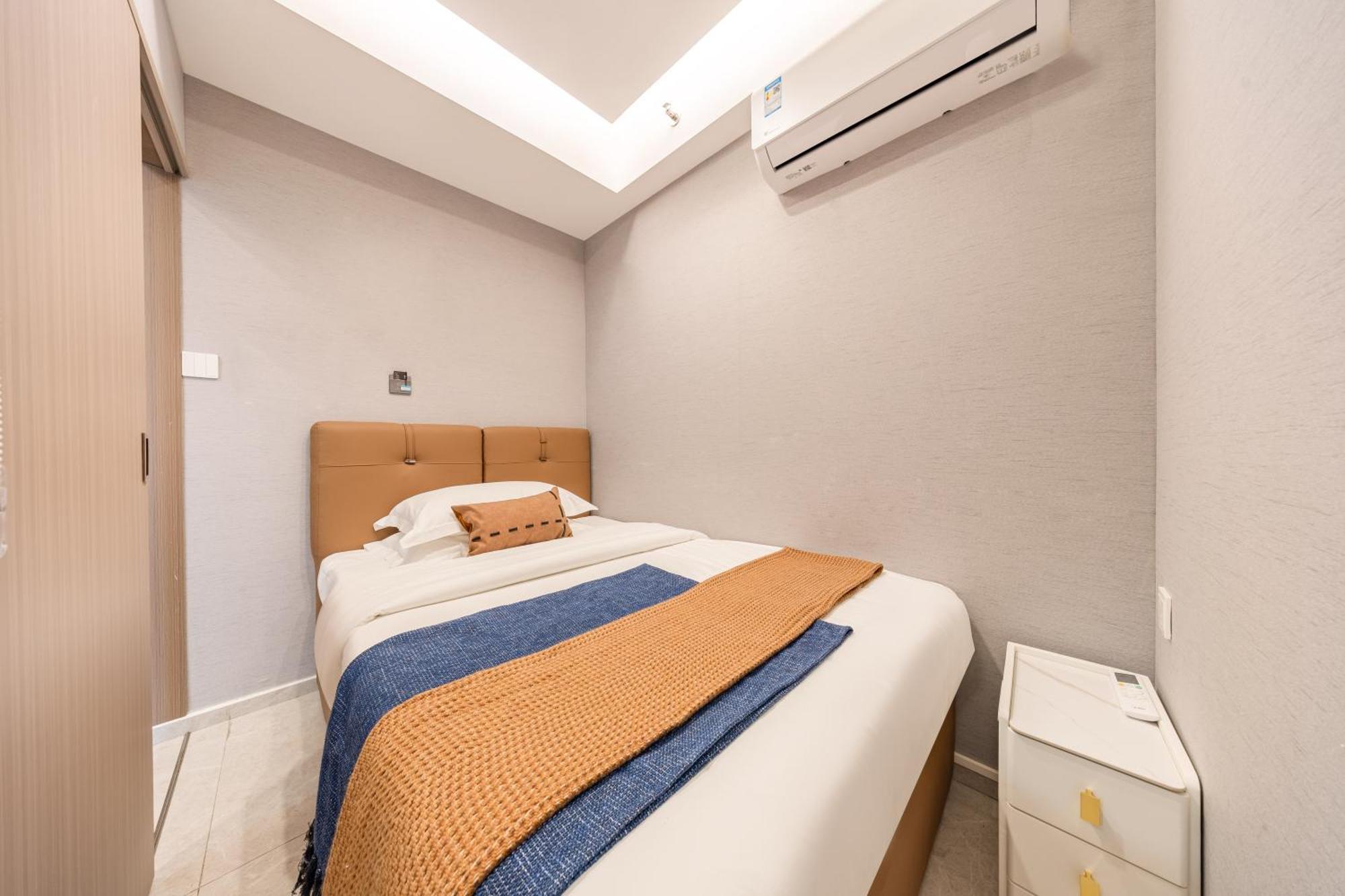 Boruisi Video And Audio Light House - Shenzhen Convention And Exhibition Center Gangxia Metro Station Aparthotel ภายนอก รูปภาพ