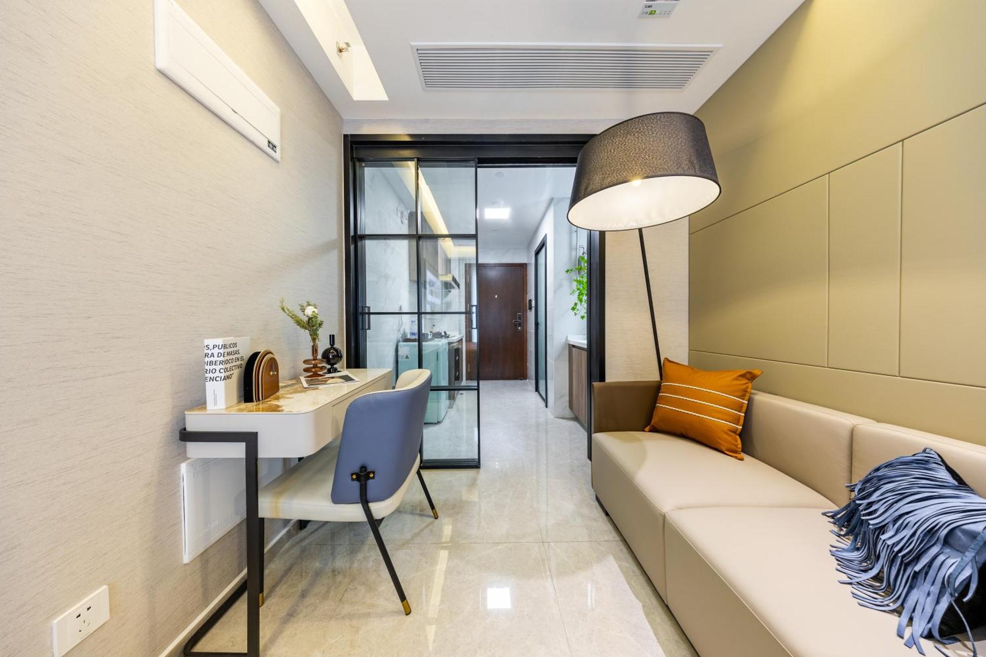Boruisi Video And Audio Light House - Shenzhen Convention And Exhibition Center Gangxia Metro Station Aparthotel ภายนอก รูปภาพ