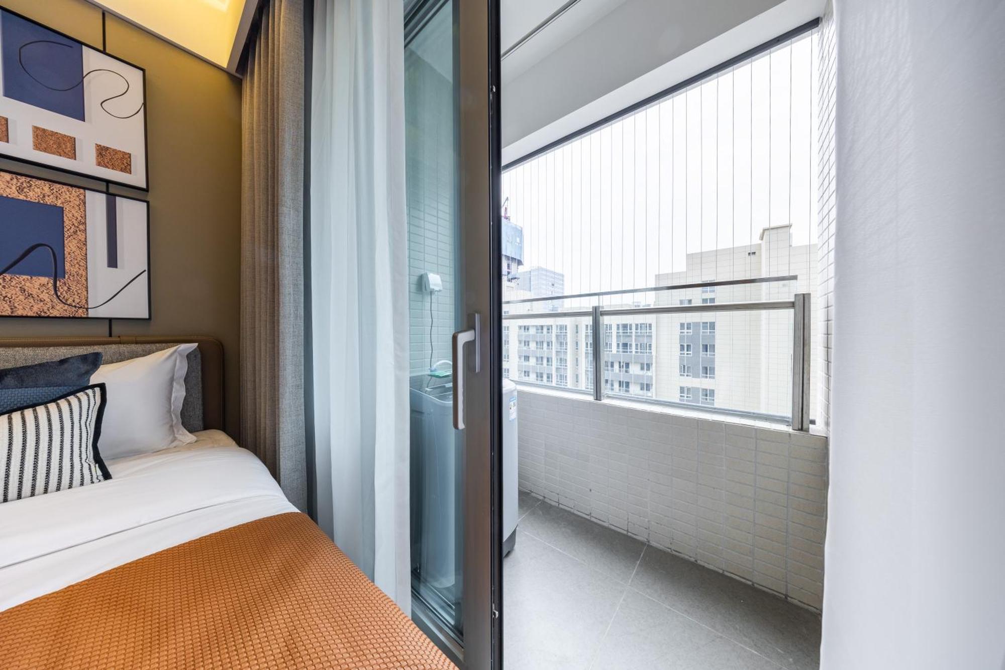 Boruisi Video And Audio Light House - Shenzhen Convention And Exhibition Center Gangxia Metro Station Aparthotel ภายนอก รูปภาพ